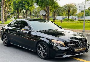 Xe Mercedes Benz C class C300 AMG 2019