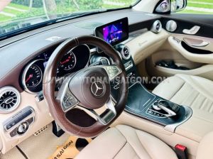 Xe Mercedes Benz GLC 300 4Matic 2016