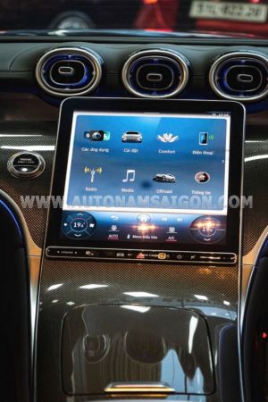 Xe Mercedes Benz GLC 300 4Matic 2023