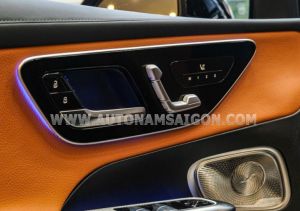 Xe Mercedes Benz GLC 300 4Matic 2023