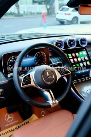 Xe Mercedes Benz GLC 200 4Matic 2023