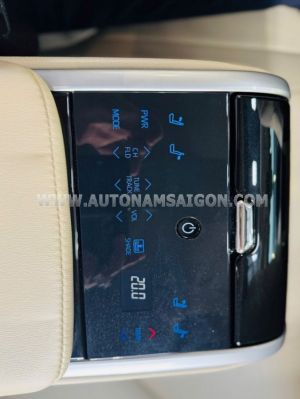 Xe Toyota Camry 2.0Q 2023