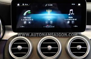 Xe Mercedes Benz GLC 300 4Matic 2020