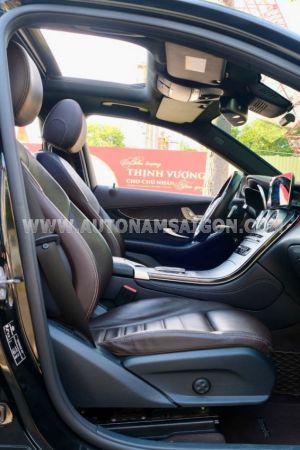 Xe Mercedes Benz GLC 300 4Matic 2018