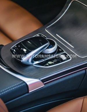 Xe Mercedes Benz C class C300 AMG 2020