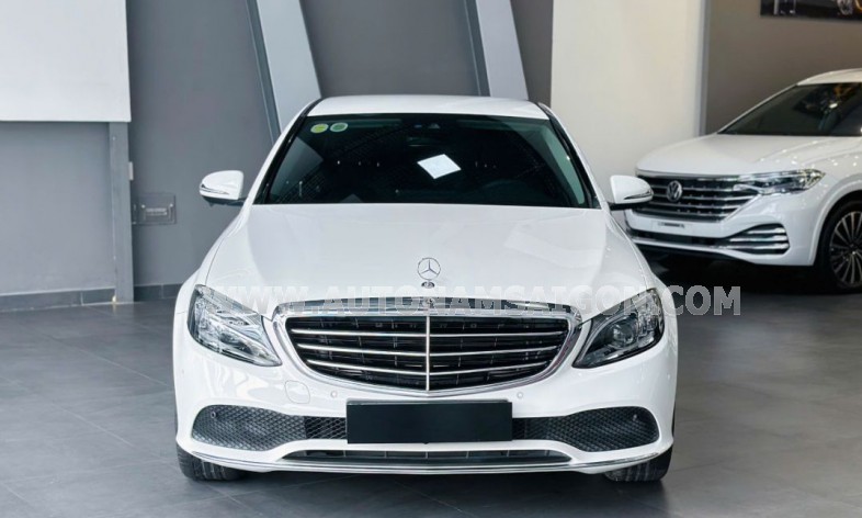 Mercedes Benz C class C200 Exclusive 2020