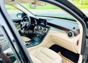 Xe Mercedes Benz GLC 300 4Matic 2018