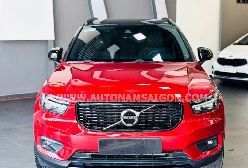 Volvo XC40 T5 AWD R-Design