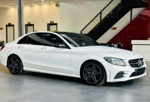 Xe Mercedes Benz C class C300 AMG 2021