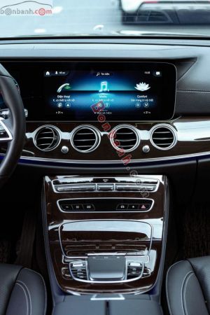 Xe Mercedes Benz E class E200 Exclusive 2022