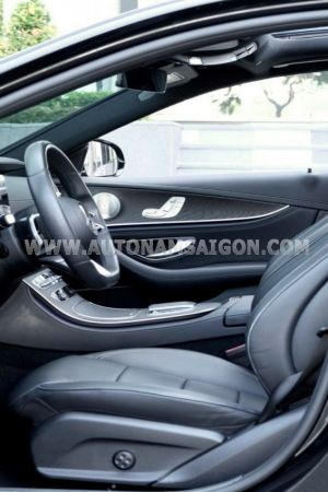 Xe Mercedes Benz E class E300 AMG 2021