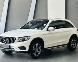 Xe Mercedes Benz GLC 250 4Matic 2018