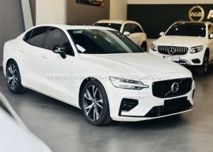 Xe Volvo S60 T5 R-Design AWD 2020