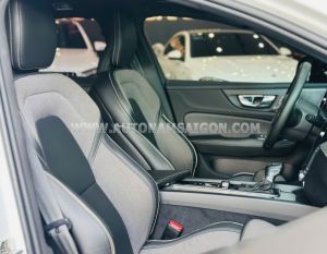 Xe Volvo S60 T5 R-Design AWD 2020