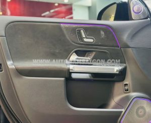 Xe Mercedes Benz GLB 200 AMG 2022