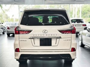 Xe Lexus LX 570 Super Sport 2016