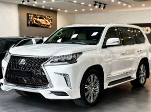 Xe Lexus LX 570 Super Sport 2016