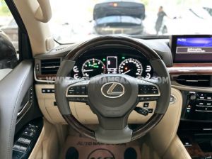 Xe Lexus LX 570 Super Sport 2016