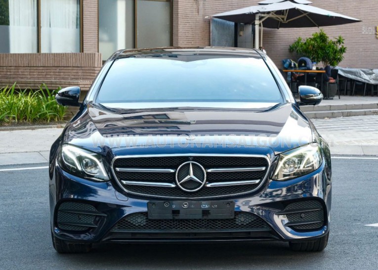 Mercedes Benz E300 AMG