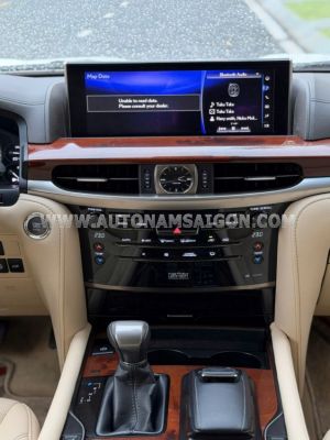Xe Lexus LX 570 Super Sport 2017