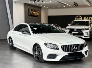 Xe Mercedes Benz E class E300 AMG 2016