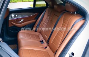 Xe Mercedes Benz E class E300 AMG 2016
