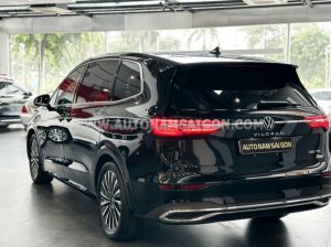 Xe Volkswagen Viloran Luxury 2024