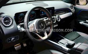 Xe Mercedes Benz GLB 200 AMG 2021