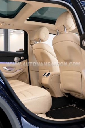 Xe Mercedes Benz GLC 300 4Matic 2021