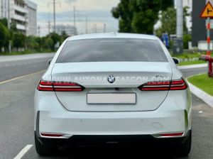 Xe BMW 5 Series 520i Premium 2025
