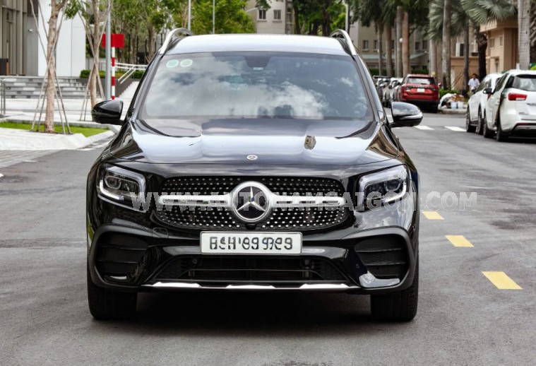 Mercedes Benz GLB 200 AMG
